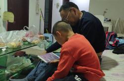 看哭了，好想念我的爸爸